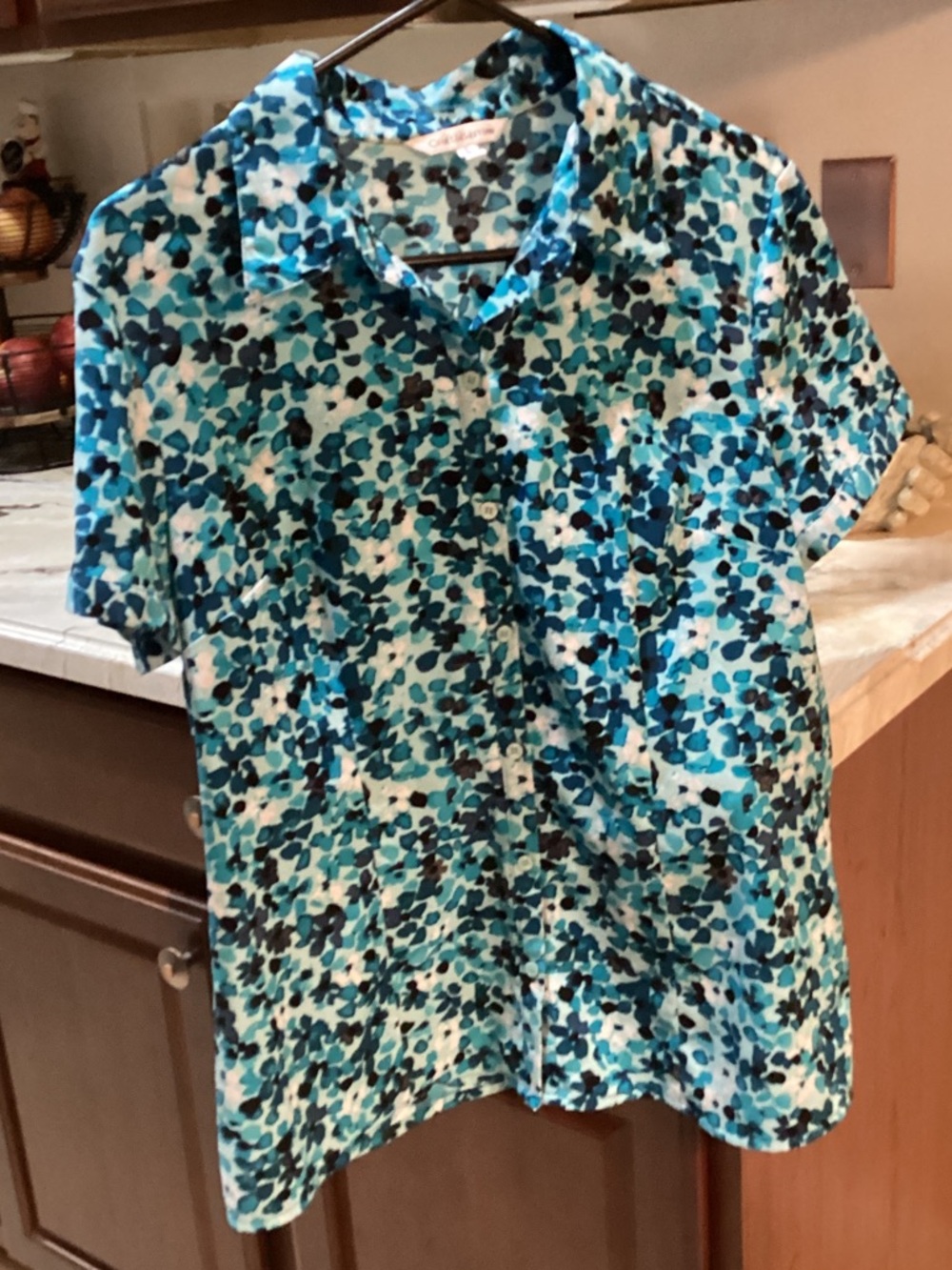 croft & barrow Teal and Black Floral Print Button-Up Shirt